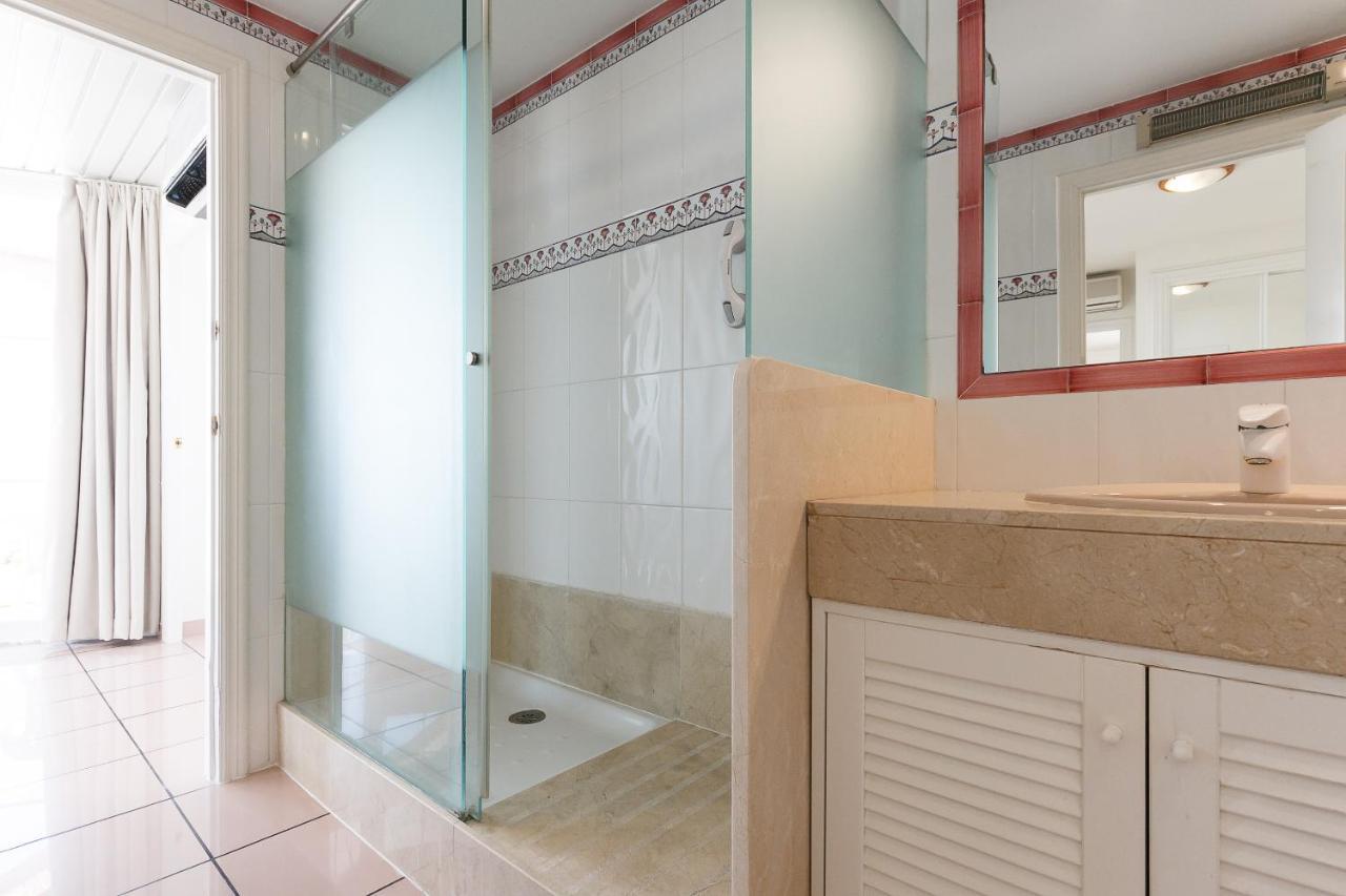 Uhc Center Apartments Salou Eksteriør billede